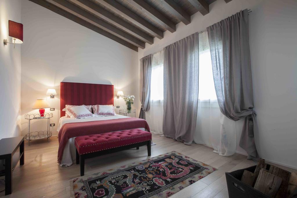 Zuani Casa